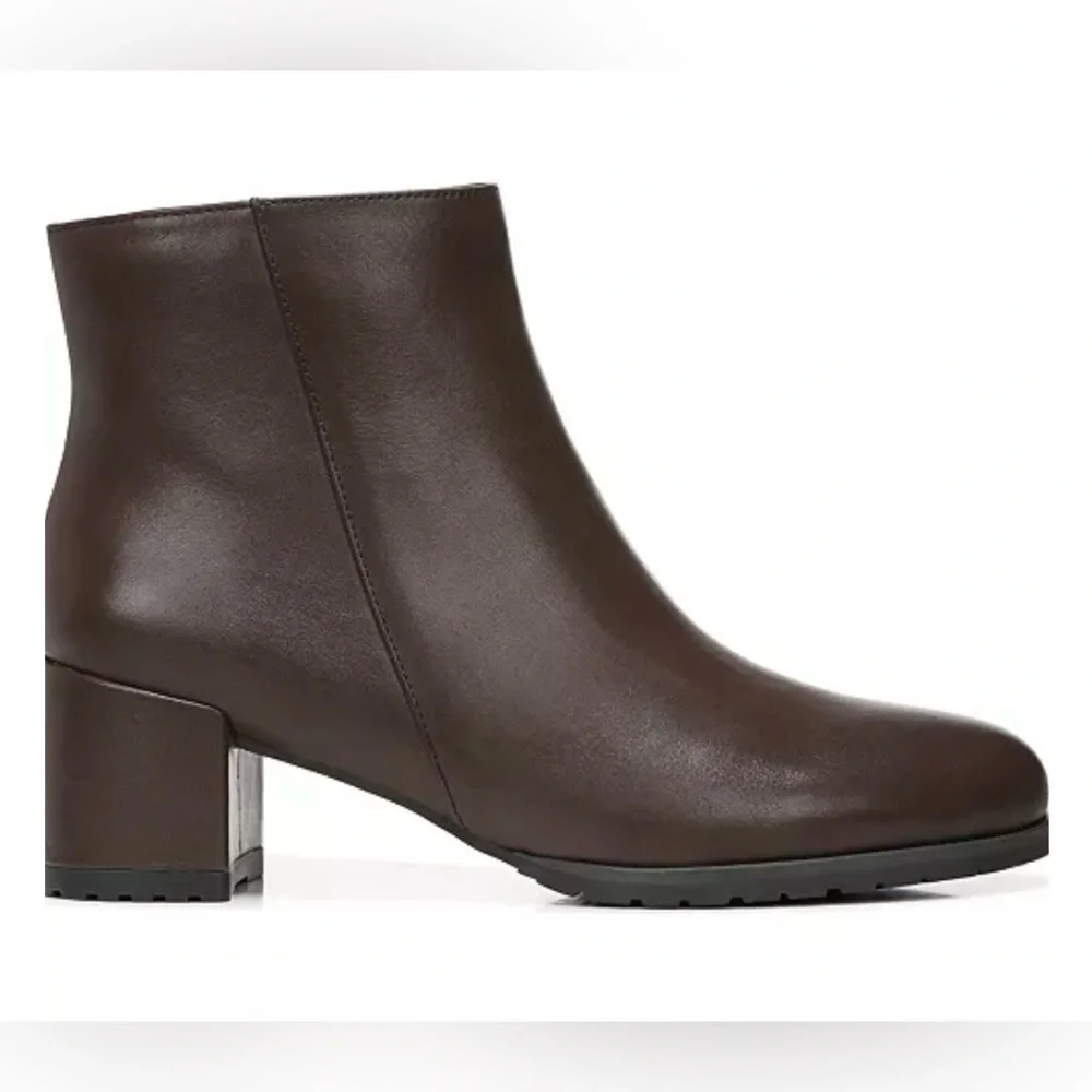 Naturalizer Woman’s Chocolate Waterproof Boots Size 7W NEW - Picture 2 of 9
